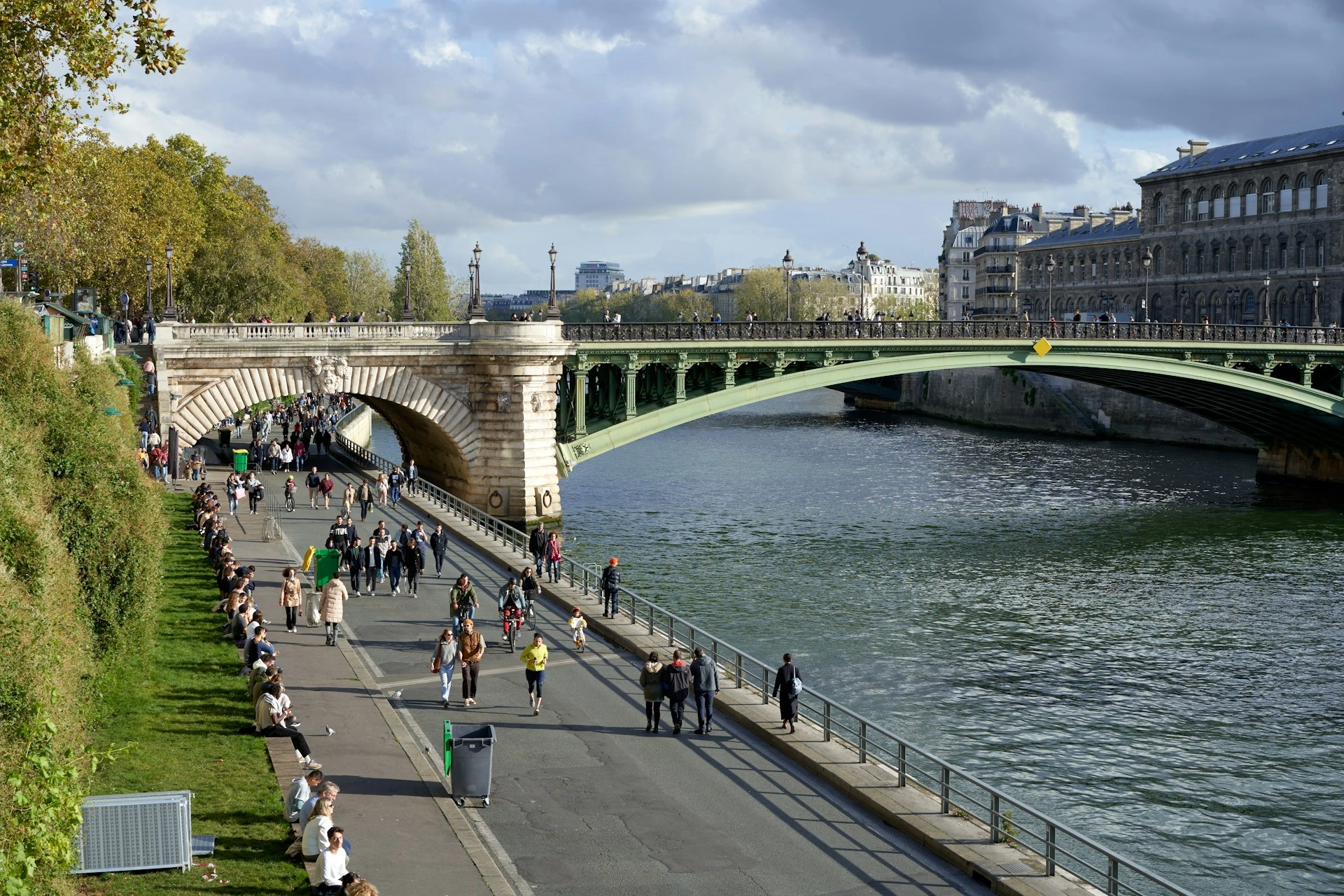 Urban walking activities